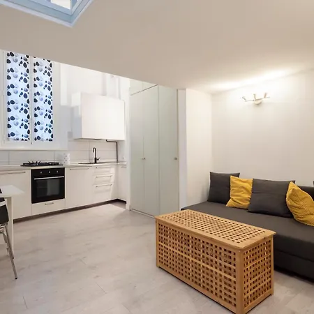 דירה M3 Modern Open-plan Space Close To The Metro מילאנו