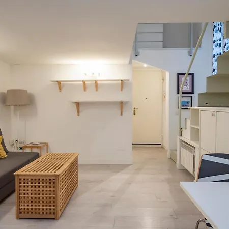 M3 Modern Open-plan Space Close To The Metro דירה *