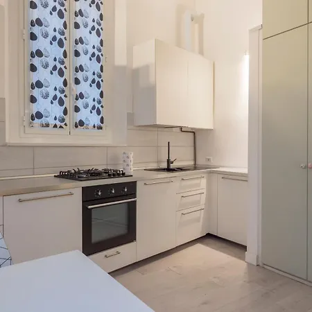 M3 Modern Open-plan Space Close To The Metro Apartment *